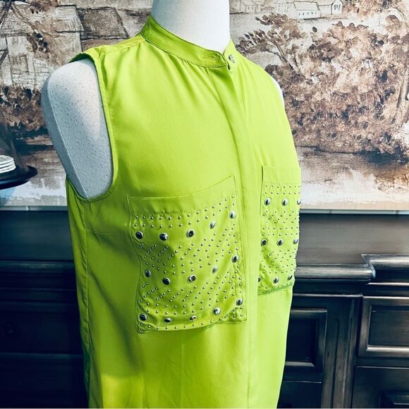 Michael Kors Sleeveless Lemon Lime Buttoned Down Blouse size M - Picture 2 of 7